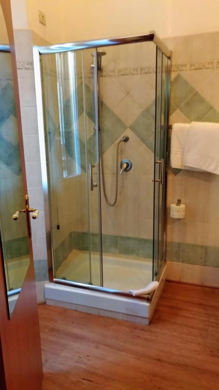 Nicolas Inn Рим Екстер'єр фото